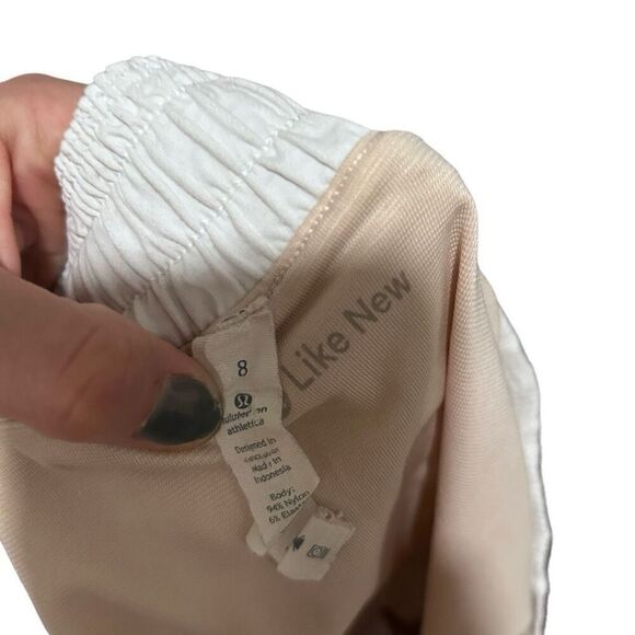 Lululemon Hotty Hot Low Rise Drawstring Athletic Running Shorts White Size 8 - Picture 9 of 12